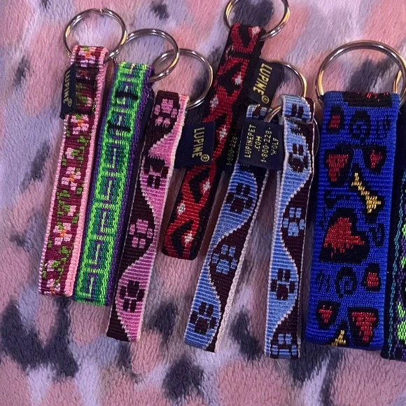 Colorful Patterned Keychain lot - Picture 4 of 6